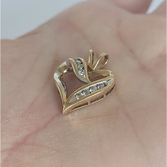 Vintage Luxury Classic 14K Yellow White Gold Two Tone Diamond Heart Pendant - Picture 3 of 10